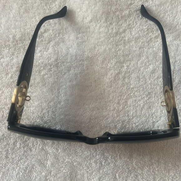 GUCCI SUNGLASSES - Picture 3 of 4